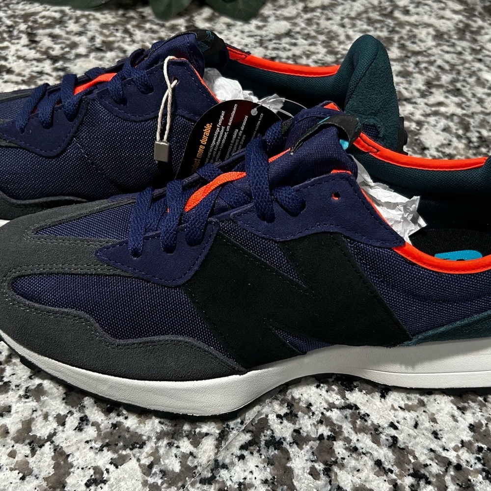 NWT New Balance 327’ Lagoon Storm Blue Shoes Sz 11. - Picture 16 of 16